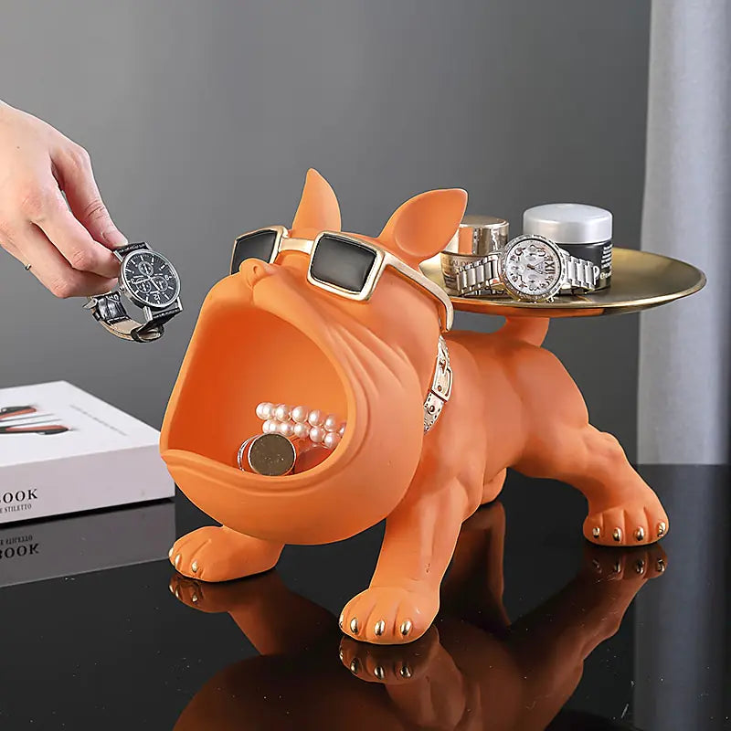 Elite Bulldog Butler - Dream Home Finds