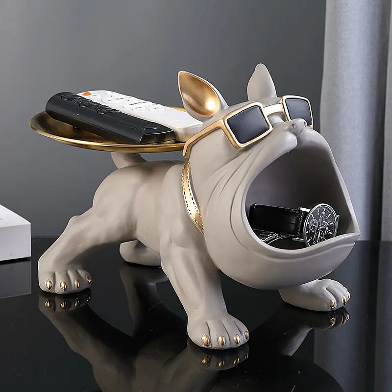 Elite Bulldog Butler - Dream Home Finds